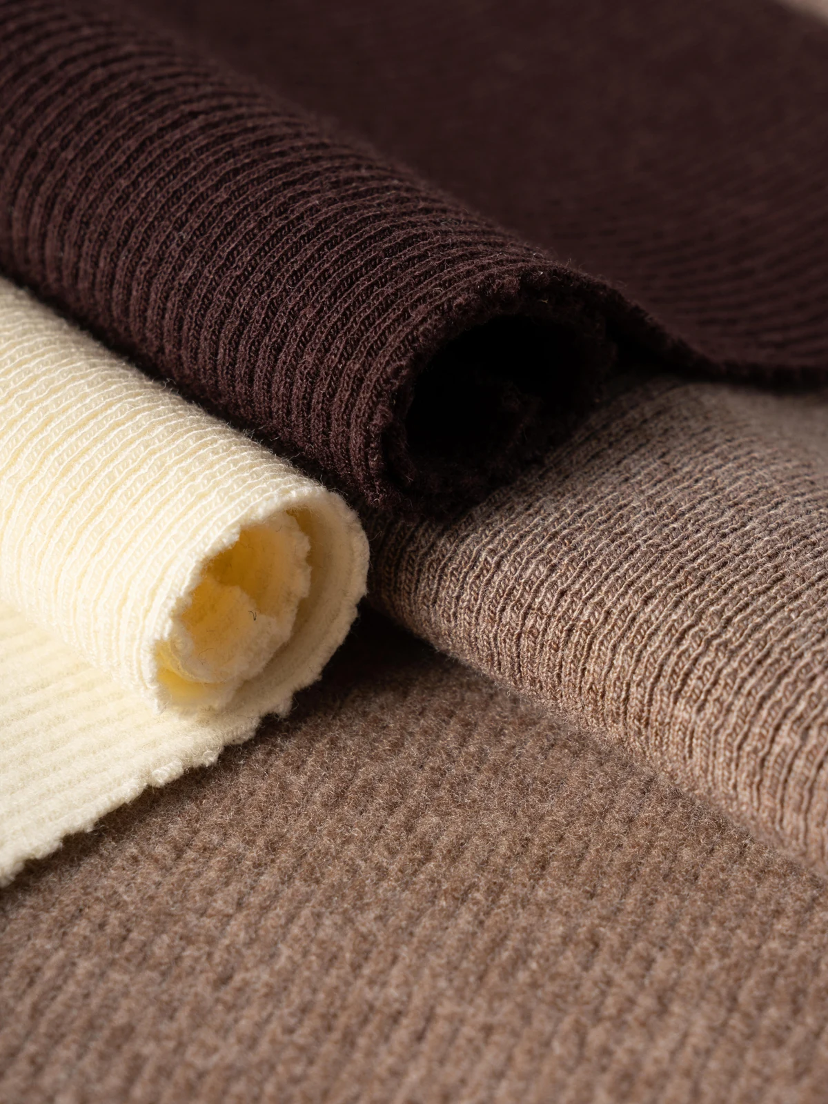 Looped and ribbed surfaces