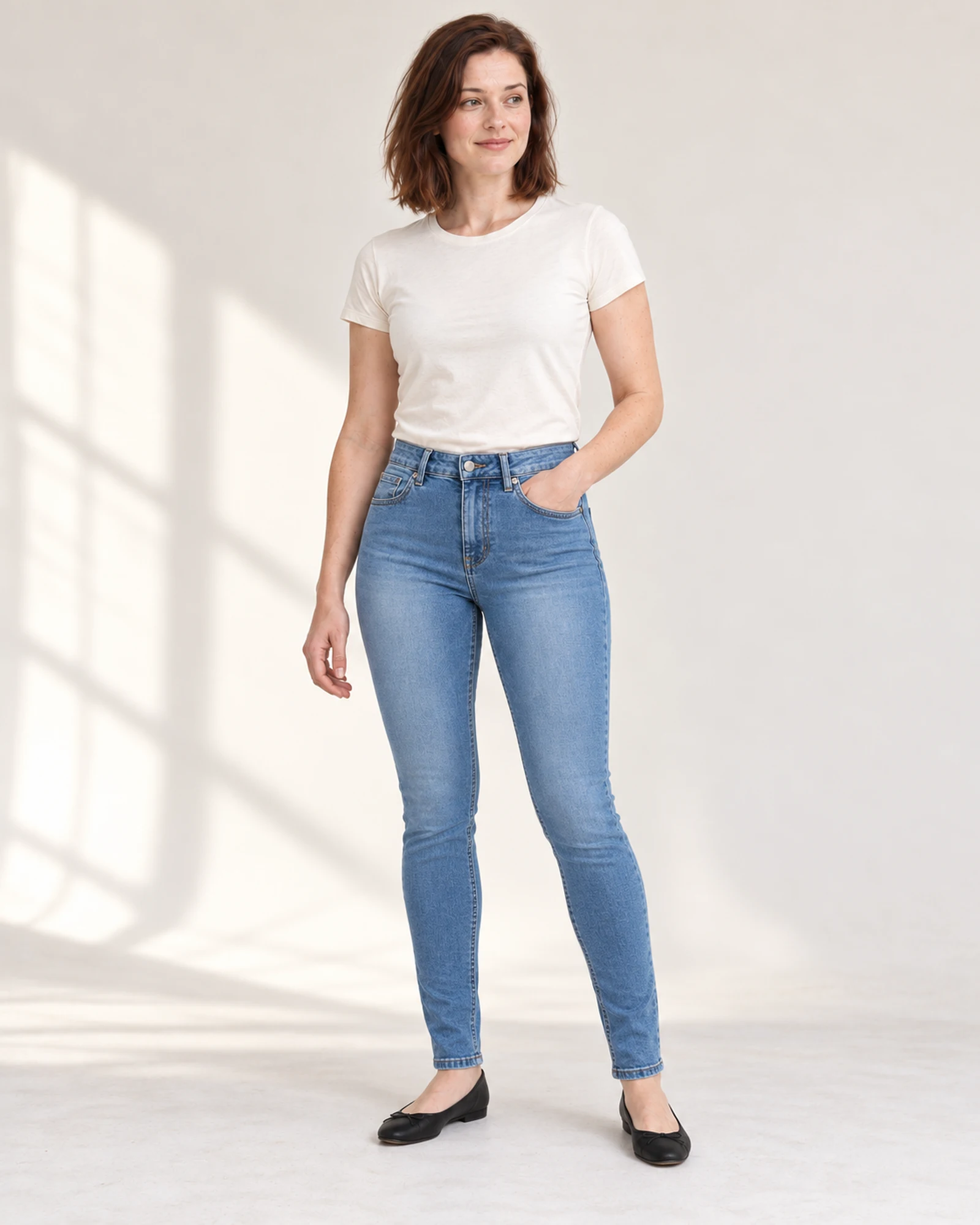 Slim-Leg Jeans, styling view, SKU 228